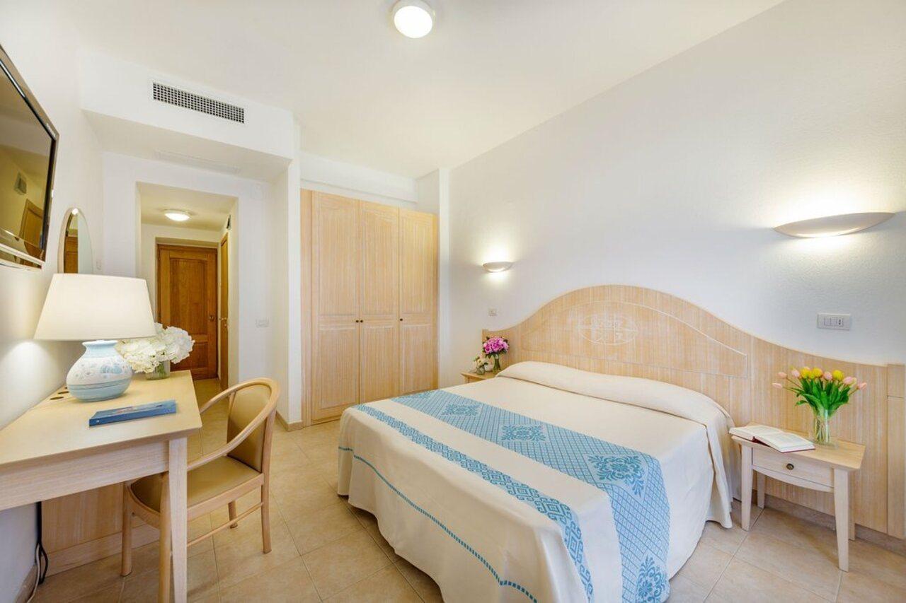 Hotel Dei Pini Porto Empedocle Ngoại thất bức ảnh