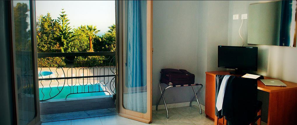 Hotel Dei Pini Porto Empedocle Ngoại thất bức ảnh