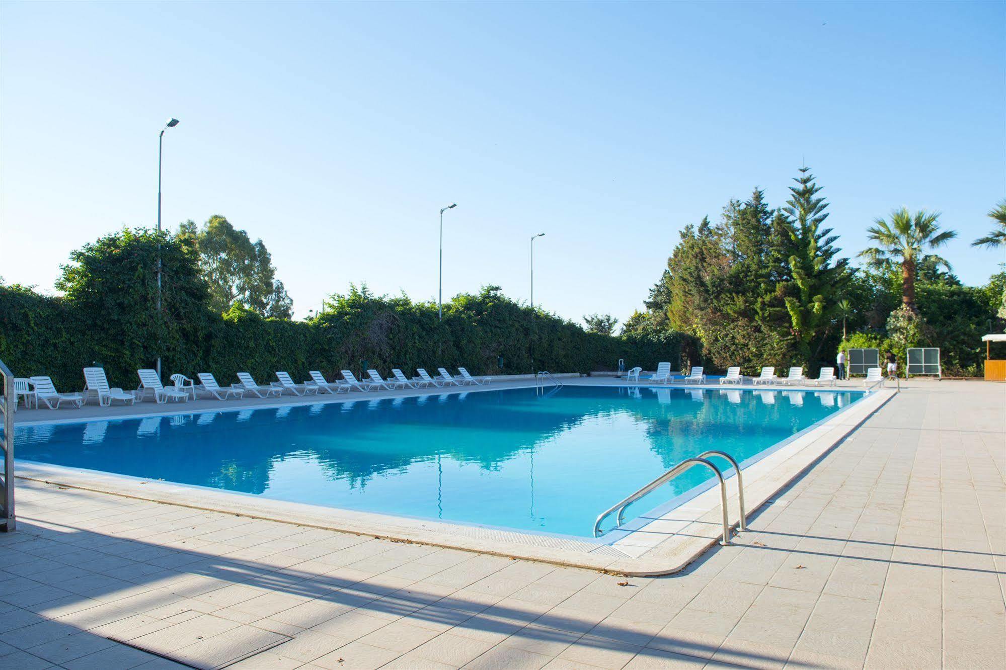 Hotel Dei Pini Porto Empedocle Ngoại thất bức ảnh