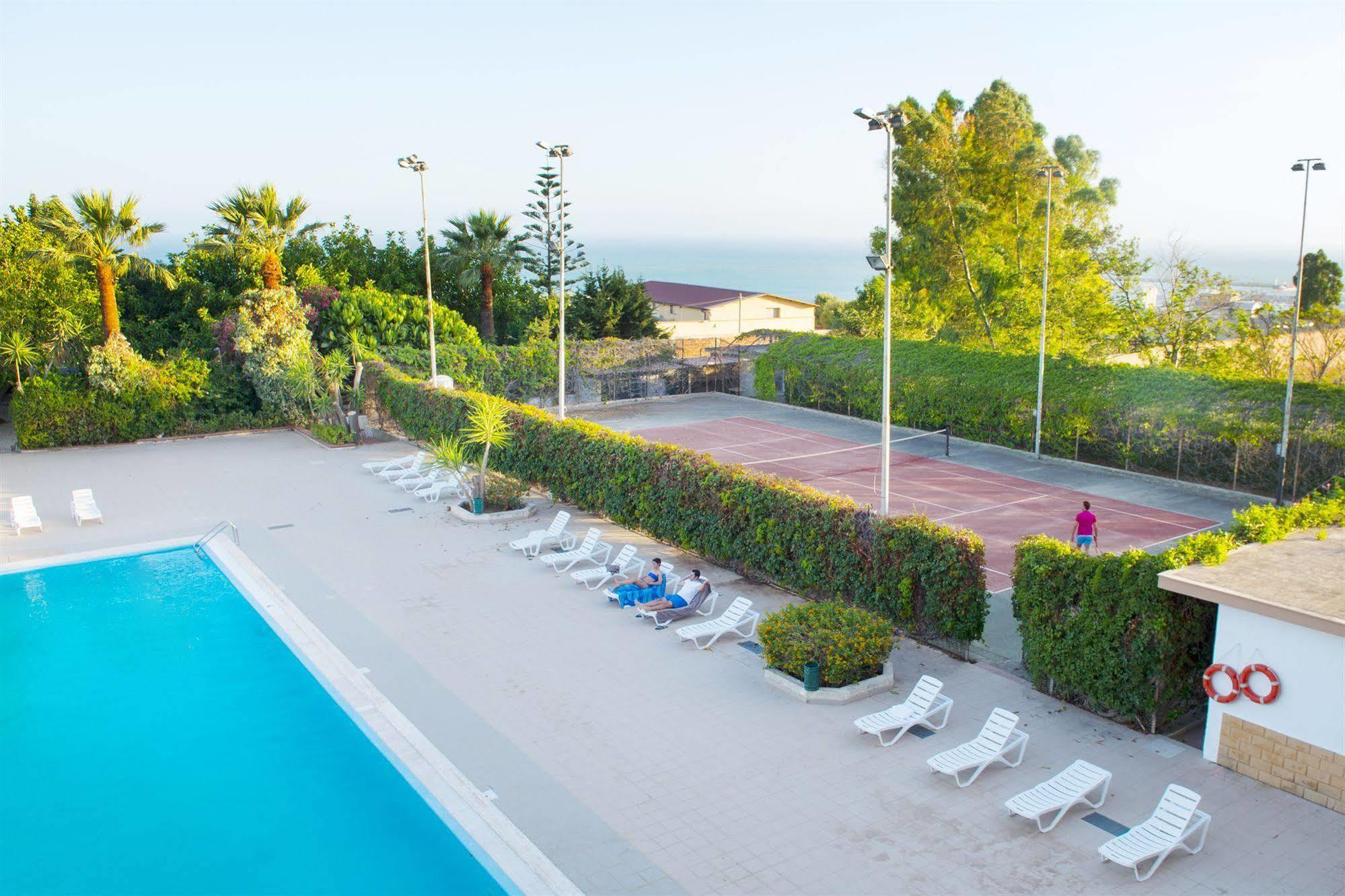 Hotel Dei Pini Porto Empedocle Ngoại thất bức ảnh